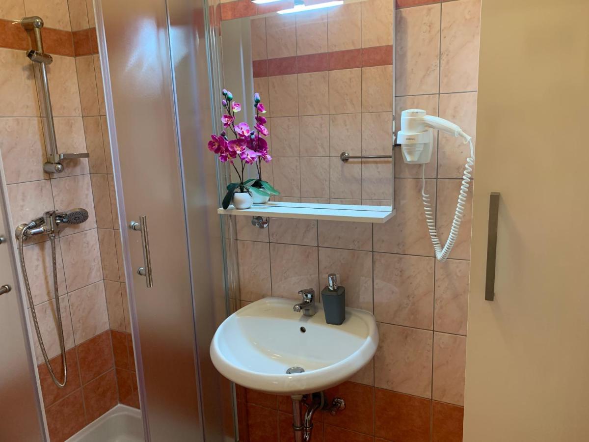 Apartment Ulika - 3 For 4 Persons Pula