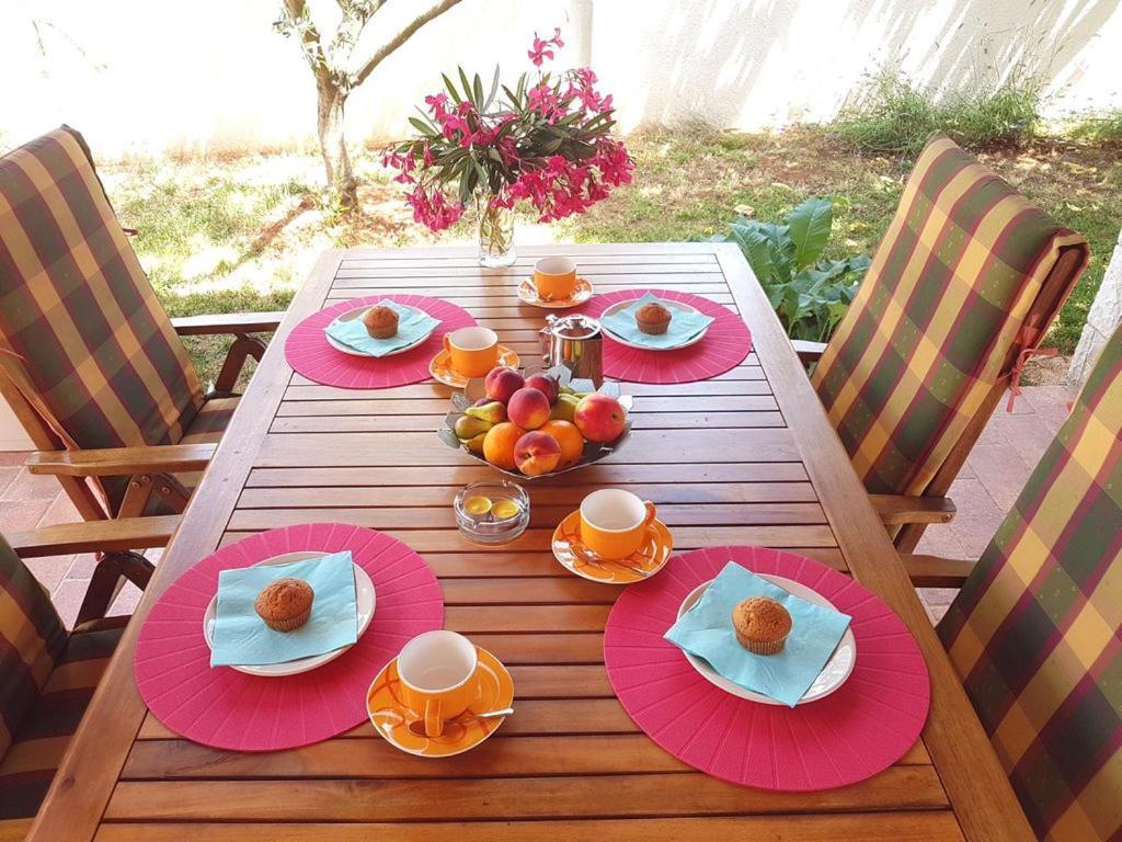 Apartment Ulika - 3 For 4 Persons *